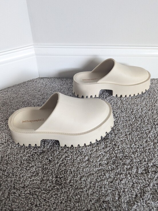 Jeffrey Campbell Shoes - Jeffrey Campbell Clogge Platform Lug Sole Mules - Cream sz 7